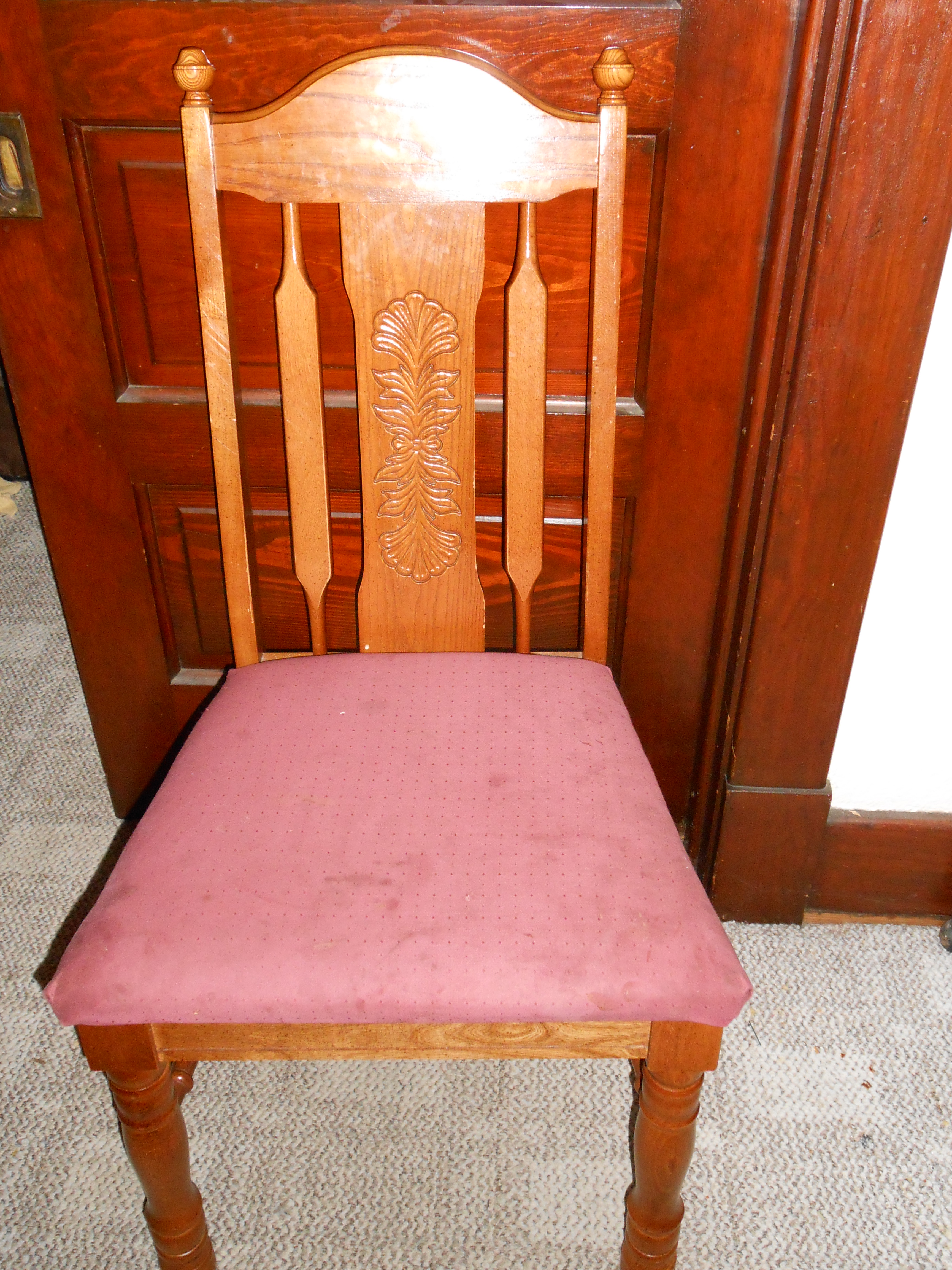dining chair with padding