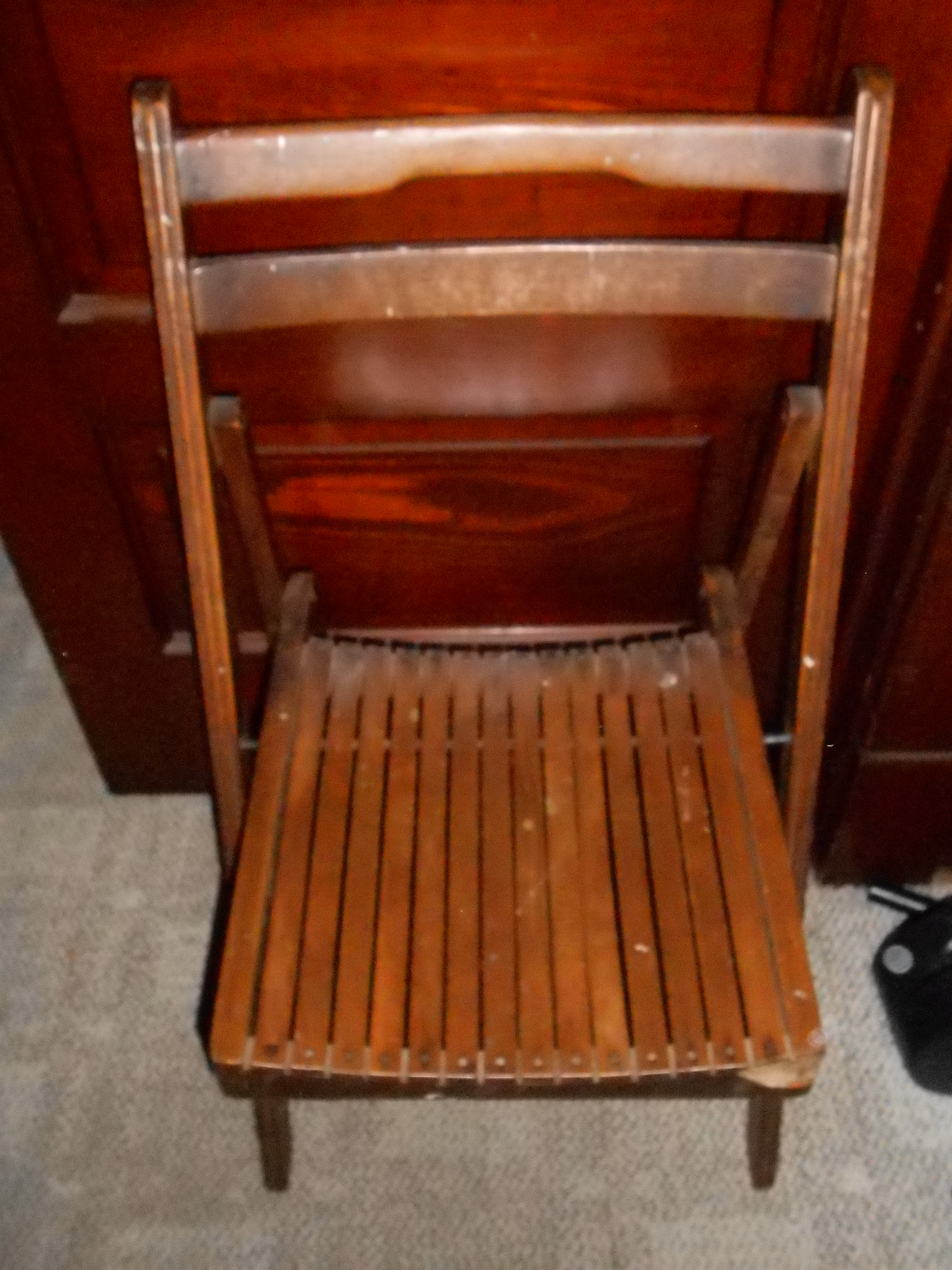 folding wooden chair
